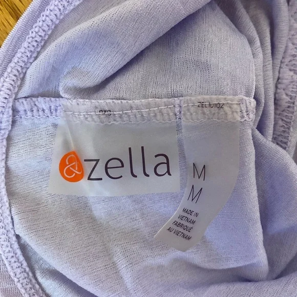 Zella Workout Top - Size Medium - Picture 4 of 5